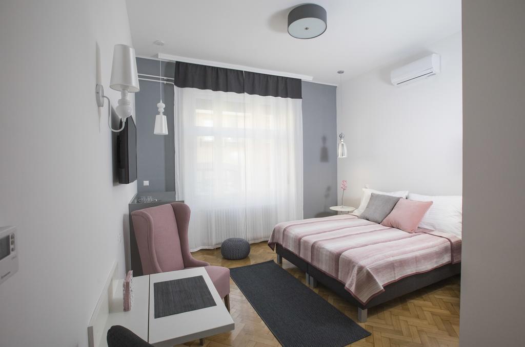 Dom Apartman Сегед Экстерьер фото
